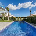 Villa Manatee - Modern & Luxurious
