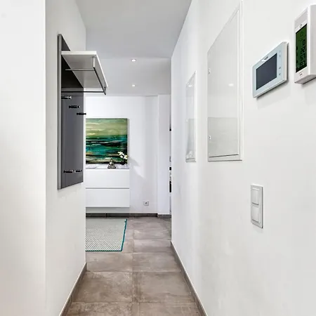 Manatee - Modern & Luxurious *