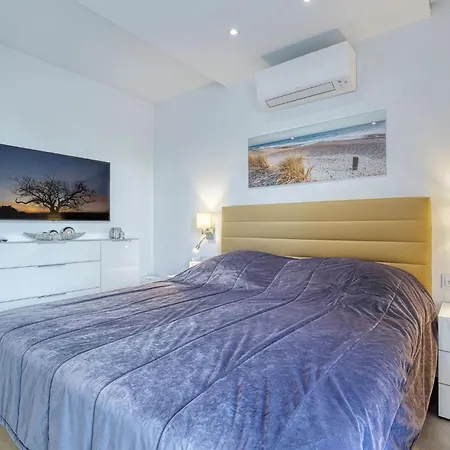 Villa Manatee - Modern & Luxurious